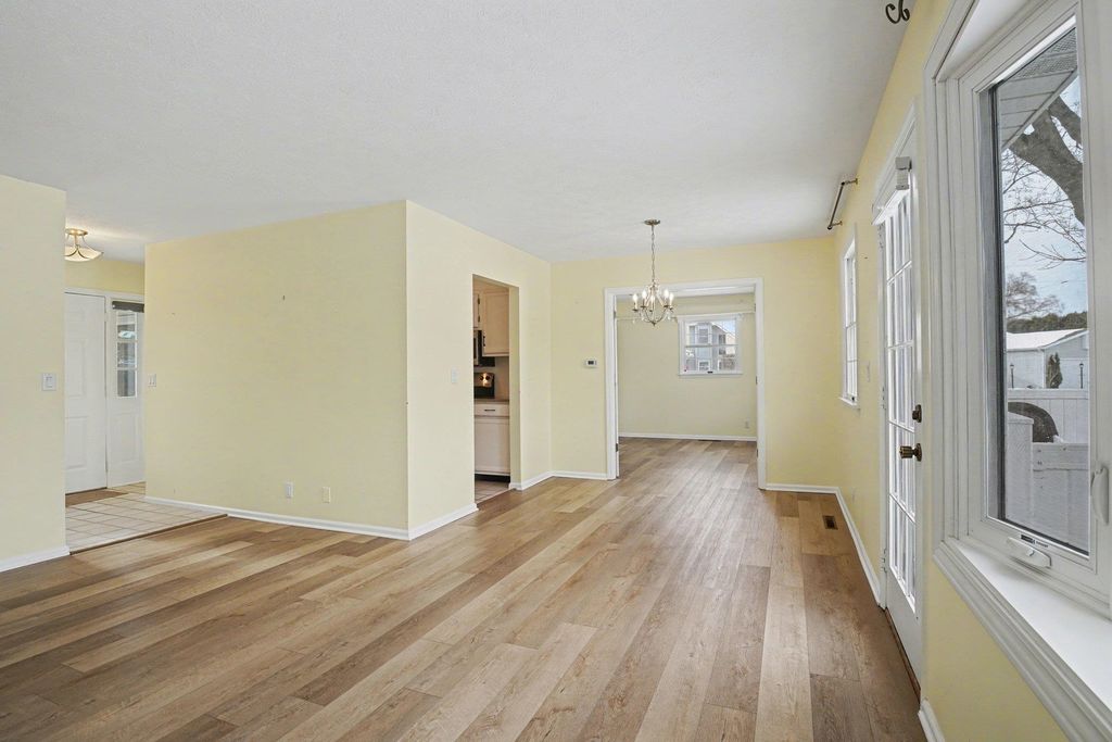 Photo of 3600 Beechwood Court, Elkhart, IN 46514 (MLS # 202602556)