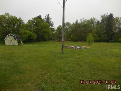 Tiny photo for 5615 N US 35 Highway, Winamac, IN 46996 (MLS # 202524726)