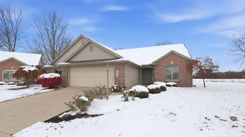 Photo of 11731 Butternut Cove, Leo, IN 46765 (MLS # 202545794)