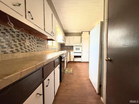 Tiny photo for 1544 Grant Street, Logansport, IN 46947 (MLS # 202614981)