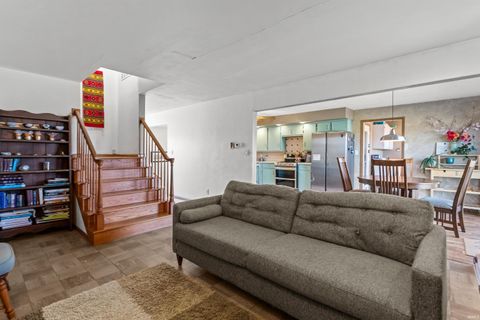 Tiny photo for 3518 E 200 S, Kokomo, IN 46902 (MLS # 202607817)