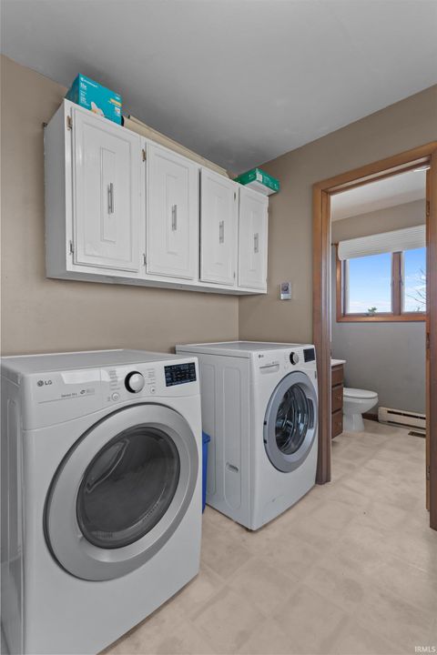 Tiny photo for 3518 E 200 S, Kokomo, IN 46902 (MLS # 202607817)