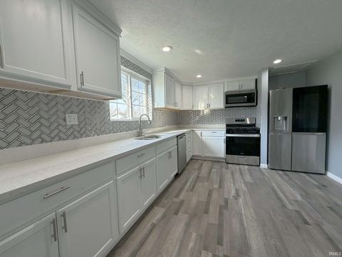 Tiny photo for 512 N Race Street, Monon, IN 47959 (MLS # 202610351)