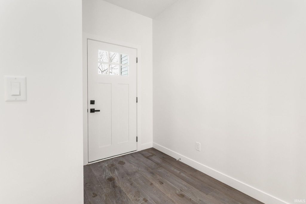 Photo of 1707 Thornhill Drive, South Bend, IN 46614 (MLS # 202603659)