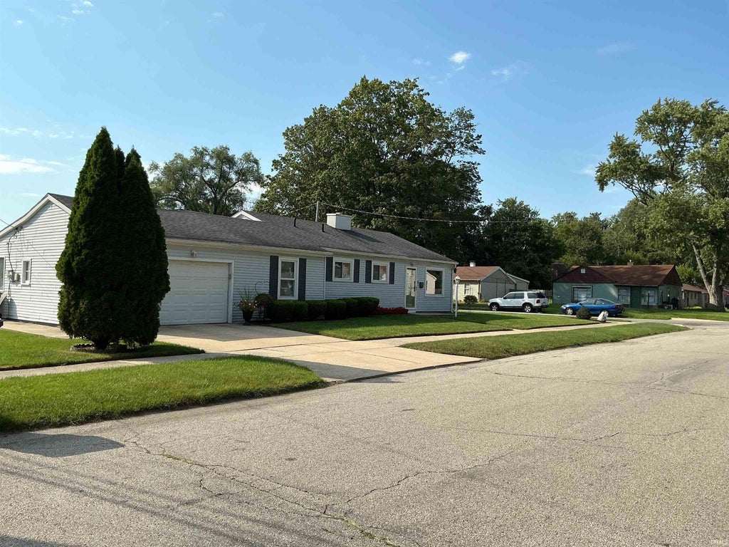 Photo of 2304 Bergan Street, South Bend, IN 46628 (MLS # 202636295)