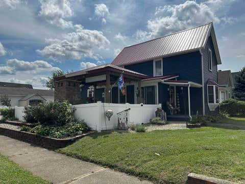 Tiny photo for 603 W 3Rd Street, Peru, IN 46970 (MLS # 202633747)