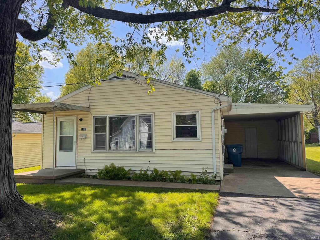 Photo of 1346 Orchard Street, Wabash, IN 46992 (MLS # 202614588)