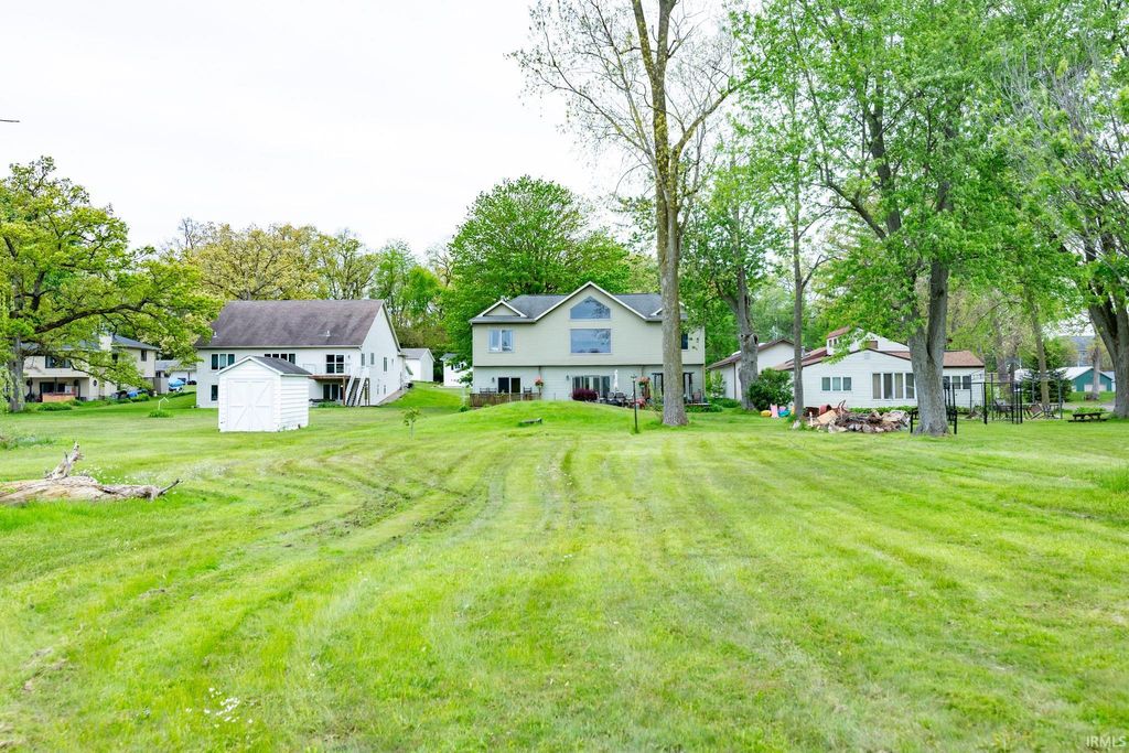 Photo of 50818 Cornwall Road, Bristol, IN 46507 (MLS # 202618786)