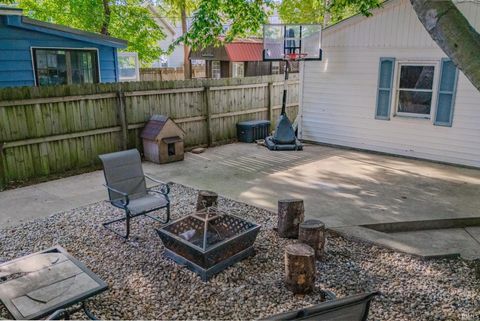 Tiny photo for 226 W 5th Street, Peru, IN 46970 (MLS # 202536061)