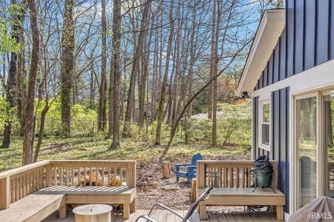 Tiny photo for 2715 E Bluff Court, Bloomington, IN 47401 (MLS # 202618617)