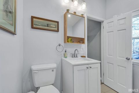 Tiny photo for 2715 E Bluff Court, Bloomington, IN 47401 (MLS # 202618617)