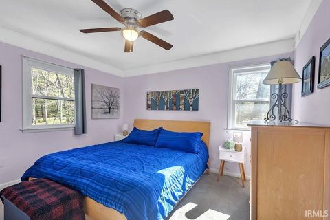 Tiny photo for 2715 E Bluff Court, Bloomington, IN 47401 (MLS # 202618617)