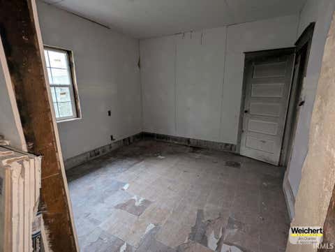 Tiny photo for 1518 Miami Street, South Bend, IN 46613 (MLS # 202619109)
