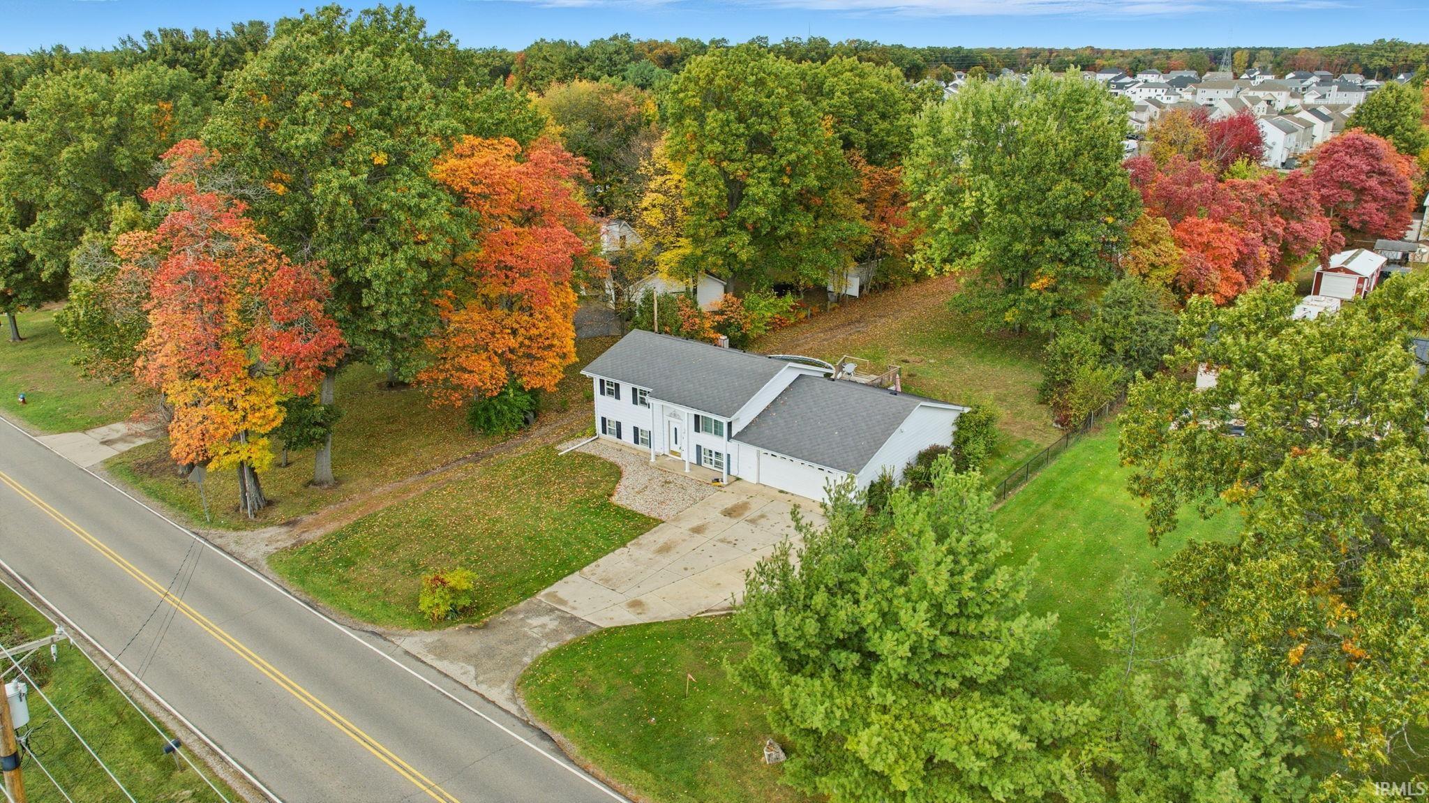 Osceola, Indiana 46561, United States, 4 Bedrooms Bedrooms, ,2 BathroomsBathrooms,Residential,Active,235438