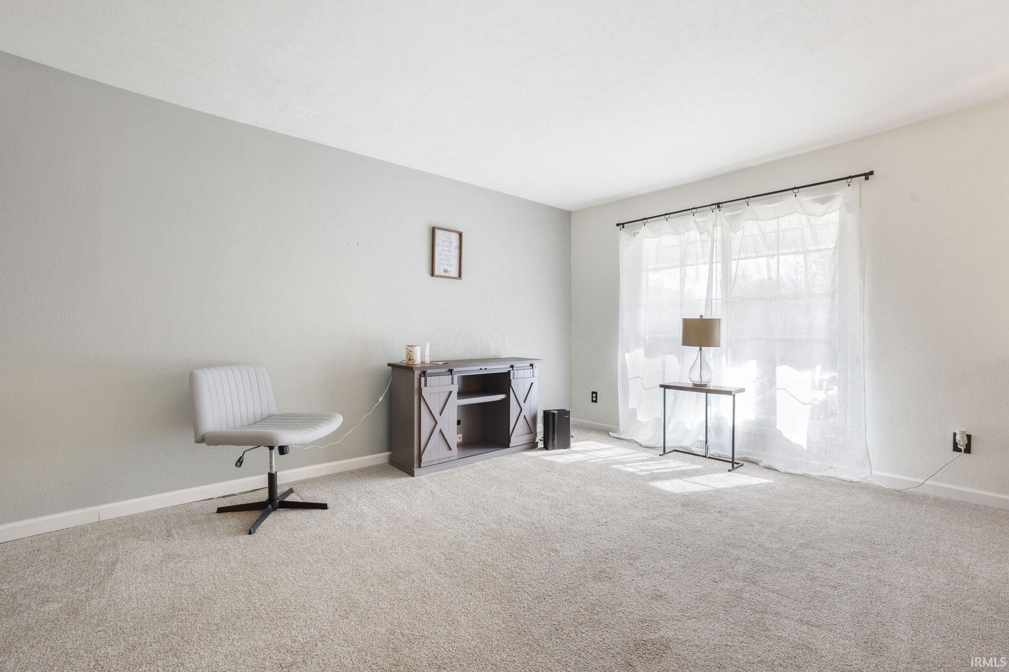 Osceola, Indiana 46561, United States, 4 Bedrooms Bedrooms, ,2 BathroomsBathrooms,Residential,Active,235438