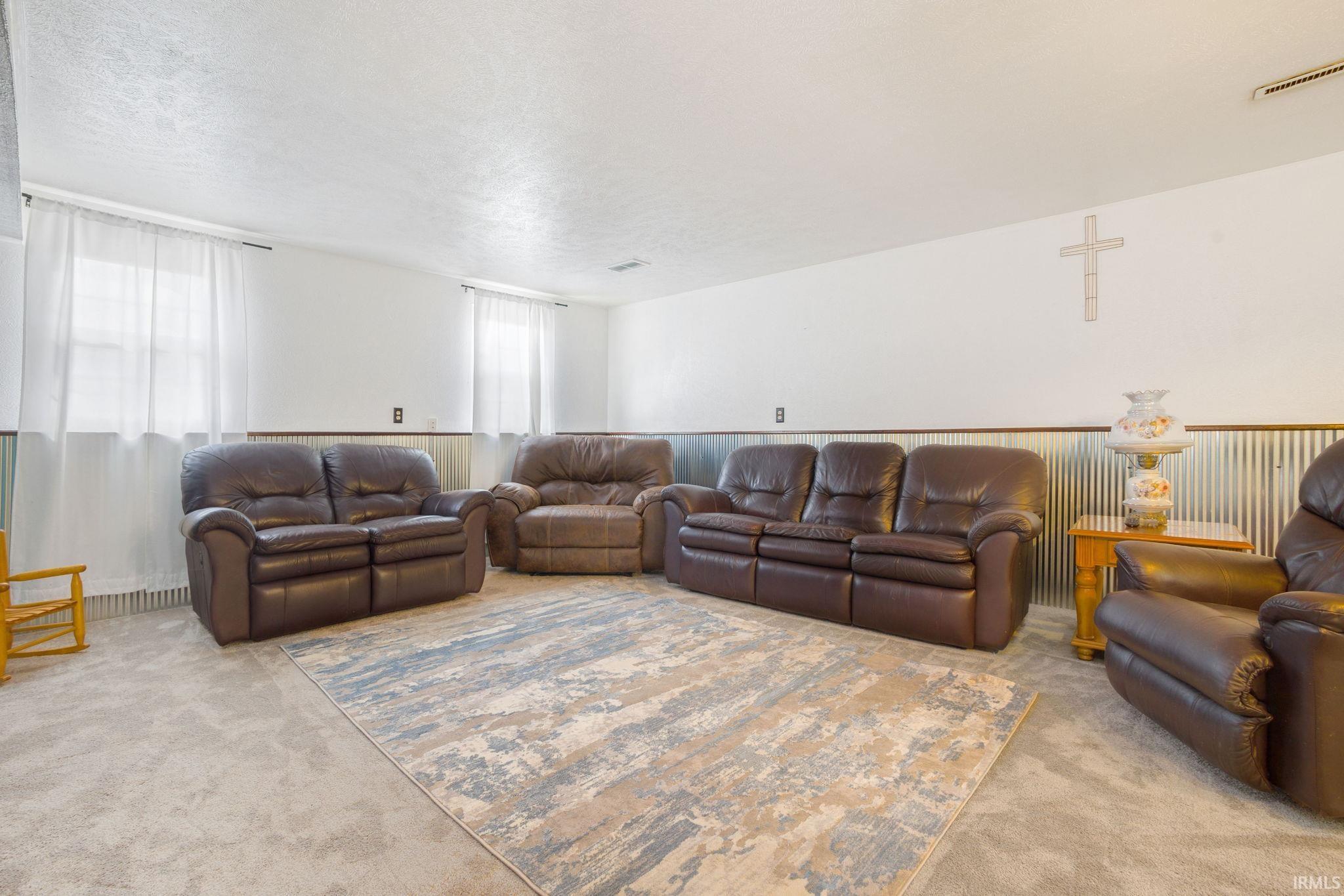 Osceola, Indiana 46561, United States, 4 Bedrooms Bedrooms, ,2 BathroomsBathrooms,Residential,Active,235438