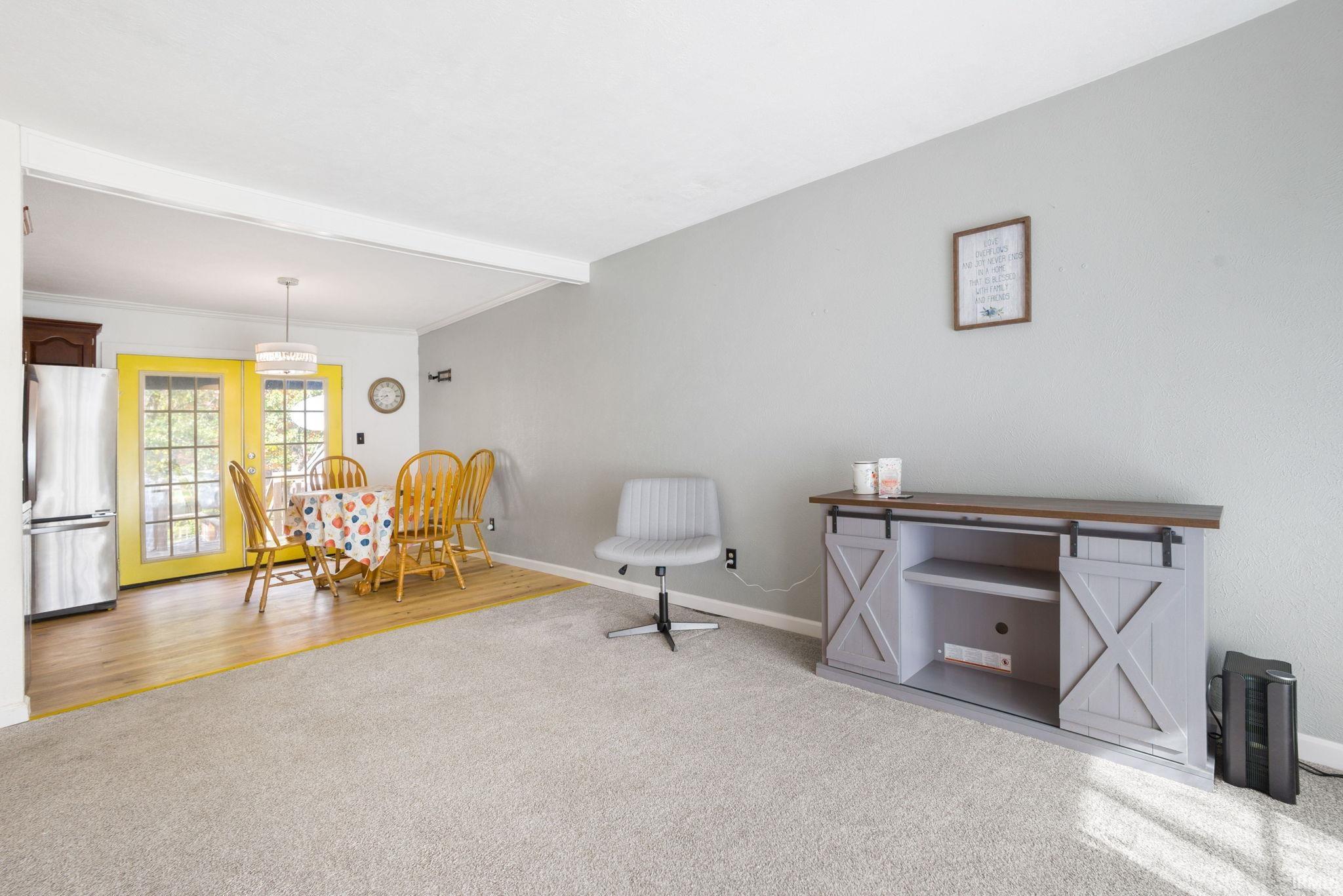 Osceola, Indiana 46561, United States, 4 Bedrooms Bedrooms, ,2 BathroomsBathrooms,Residential,Active,235438