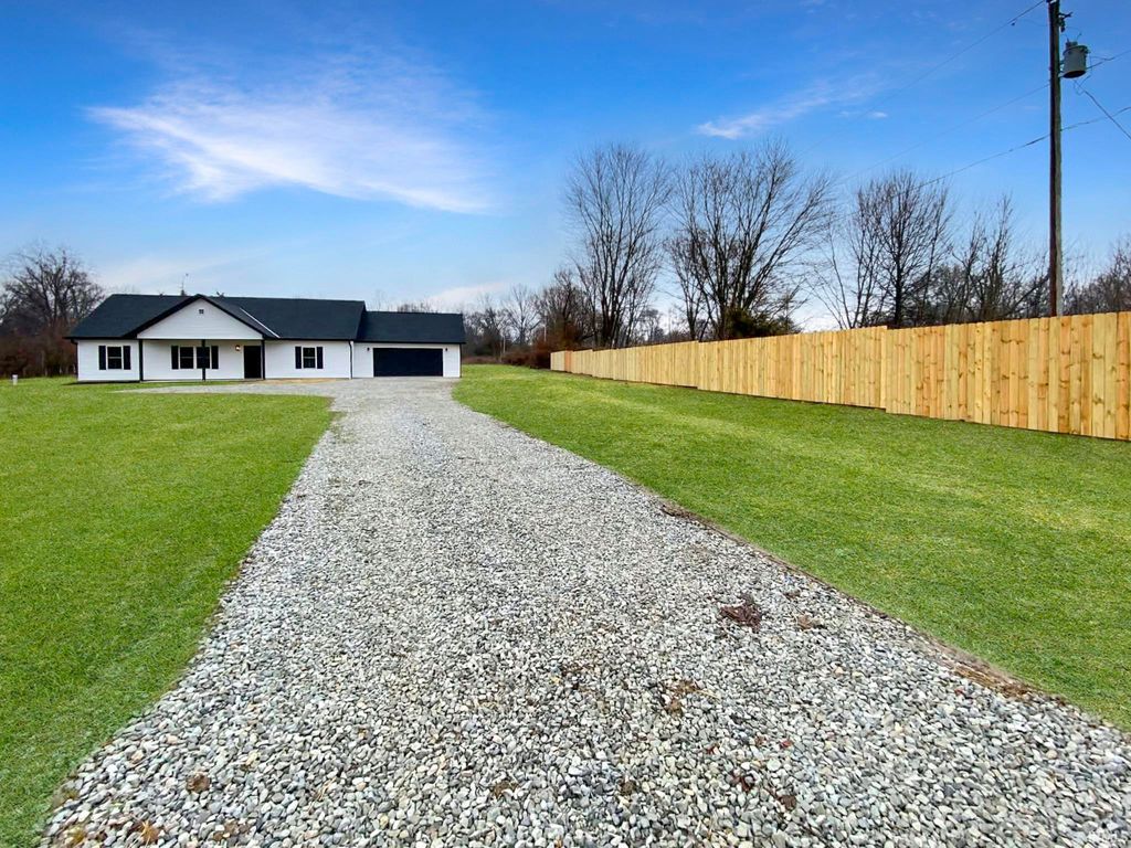 Photo of 10 Trinton Avenue, Bedford, IN 47421 (MLS # 202546001)