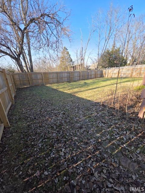 Tiny photo for 1106 S Graywell Drive, Bloomington, IN 47401 (MLS # 202548871)