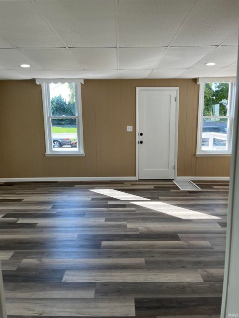 Tiny photo for 305 N Jackson Street, Huntingburg, IN 47542 (MLS # 202541353)