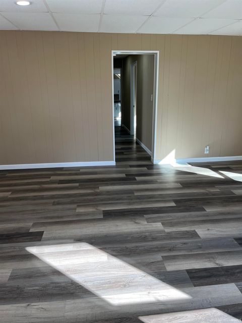 Tiny photo for 305 N Jackson Street, Huntingburg, IN 47542 (MLS # 202541353)