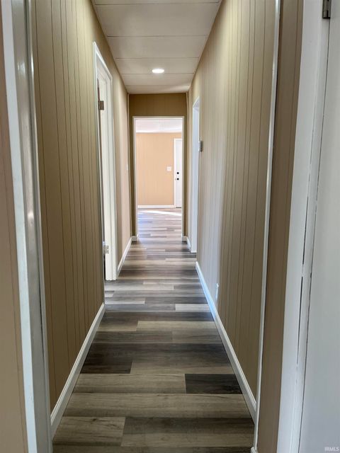 Tiny photo for 305 N Jackson Street, Huntingburg, IN 47542 (MLS # 202541353)