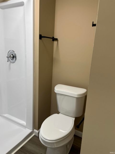 Tiny photo for 305 N Jackson Street, Huntingburg, IN 47542 (MLS # 202541353)