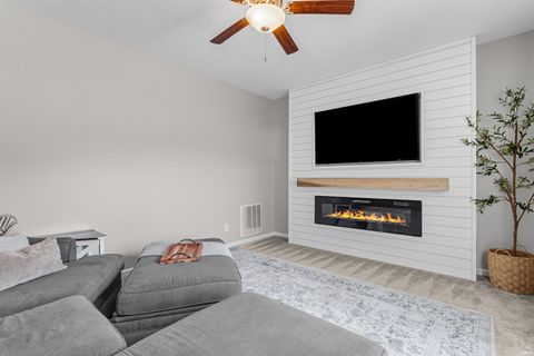 Tiny photo for 3353 Morrow Drive, Kokomo, IN 46902 (MLS # 202538258)