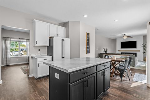 Tiny photo for 3353 Morrow Drive, Kokomo, IN 46902 (MLS # 202538258)