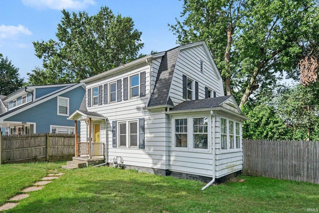 Photo of 2201 High Street, South Bend, IN 46613 (MLS # 202637604)