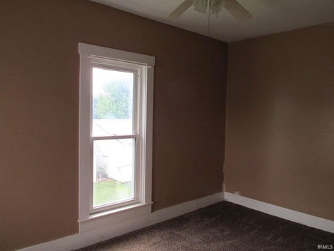 Tiny photo for 725 N Main Street, Warren, IN 46792 (MLS # 202615882)