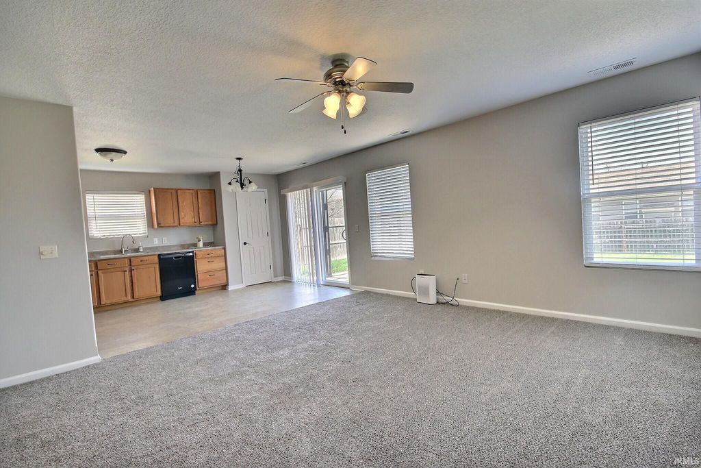 Photo of 7307 Shetland Drive, Fort Wayne, IN 46814 (MLS # 202612111)