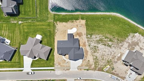 Tiny photo for 17667 Monza Pass, Huntertown, IN 46748 (MLS # 202618444)