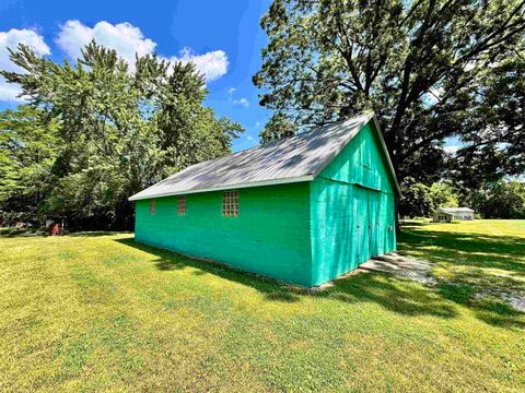 Tiny photo for 2572 W Ridge Road, Peru, IN 46970 (MLS # 202423453)