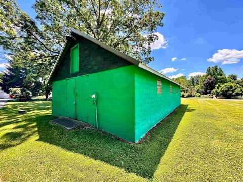 Tiny photo for 2572 W Ridge Road, Peru, IN 46970 (MLS # 202423453)