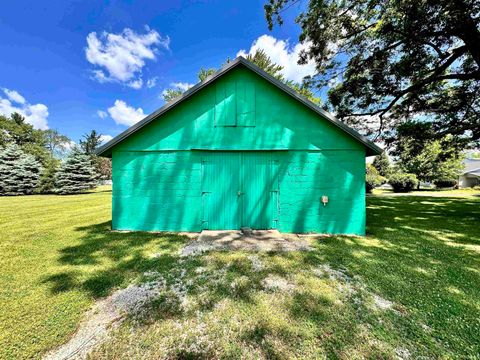 Tiny photo for 2572 W Ridge Road, Peru, IN 46970 (MLS # 202423453)