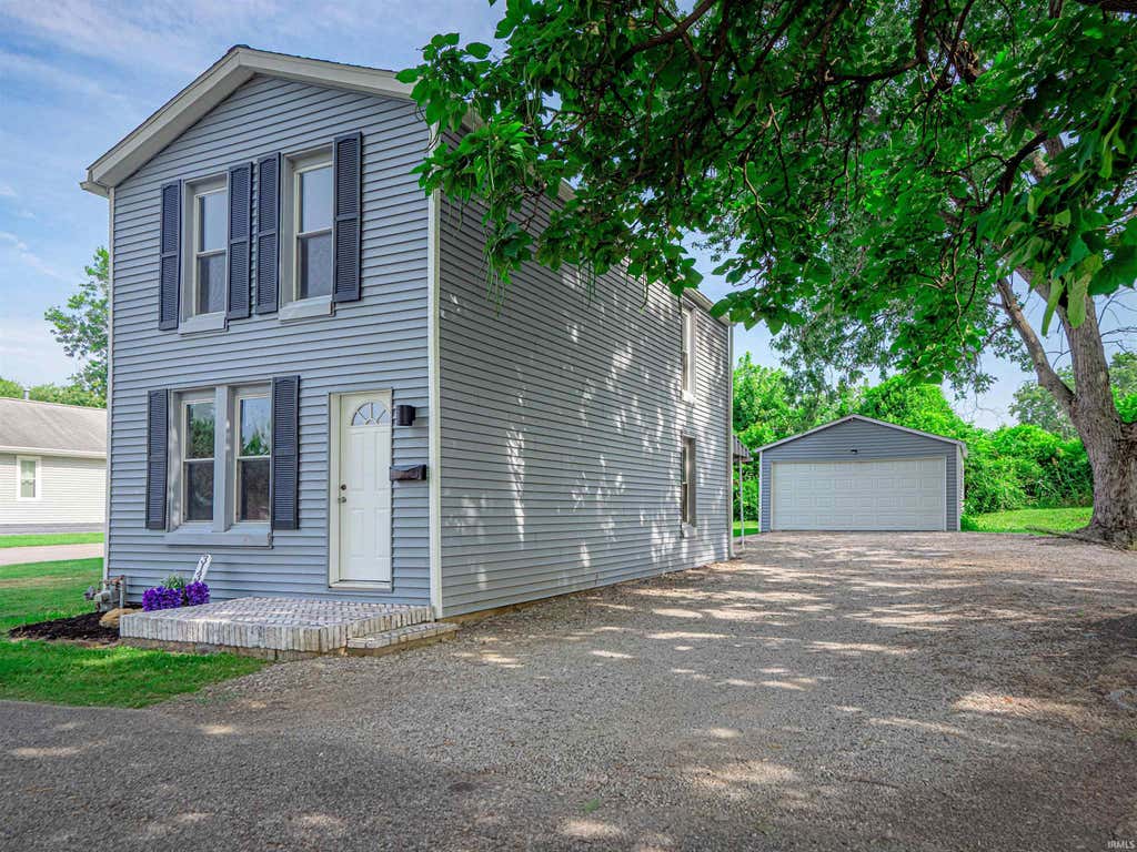Photo of 3133 Austin Avenue, Evansville, IN 47712 (MLS # 202630636)
