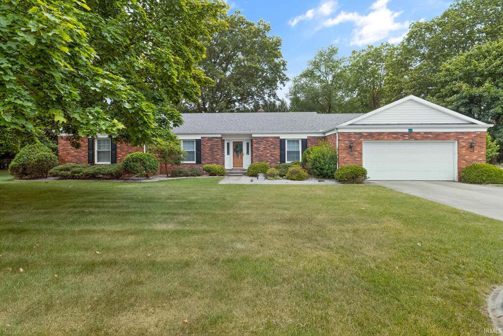 Photo of 115 Greenfield Drive, Middlebury, IN 46540 (MLS # 202622750)