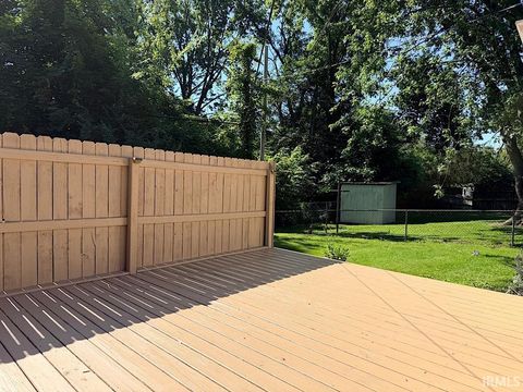 Tiny photo for 2225 W Sycamore Street, Kokomo, IN 46901 (MLS # 202624984)