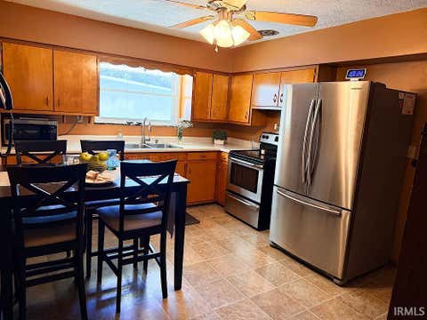 Tiny photo for 2225 W Sycamore Street, Kokomo, IN 46901 (MLS # 202624984)