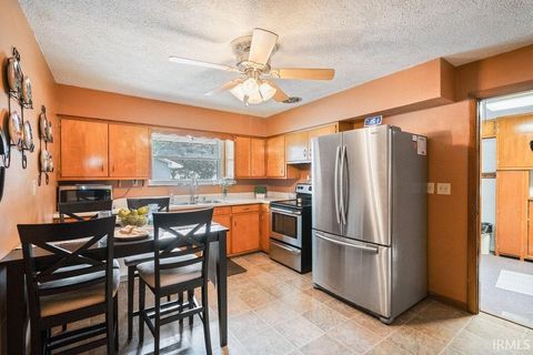 Tiny photo for 2225 W Sycamore Street, Kokomo, IN 46901 (MLS # 202624984)