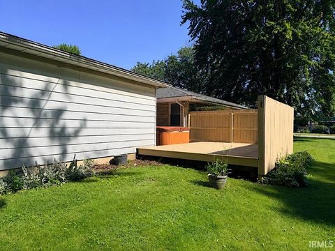 Tiny photo for 2225 W Sycamore Street, Kokomo, IN 46901 (MLS # 202624984)