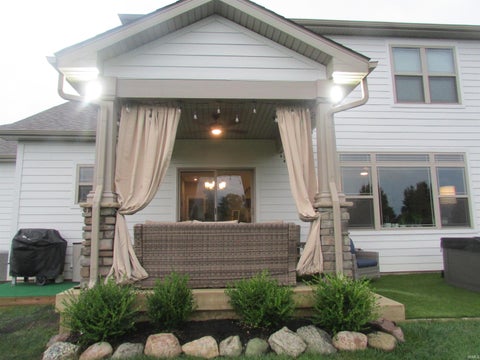 Tiny photo for 4136 Lake Windemere Lane, Kokomo, IN 46902 (MLS # 202630912)