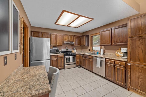 Tiny photo for 7212 Wood Meadows Lane, Fort Wayne, IN 46835 (MLS # 202643265)