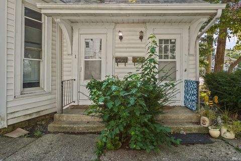 Tiny photo for 720 S Union Street, Kokomo, IN 46901 (MLS # 202539034)