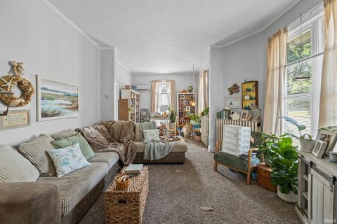 Tiny photo for 720 S Union Street, Kokomo, IN 46901 (MLS # 202539034)