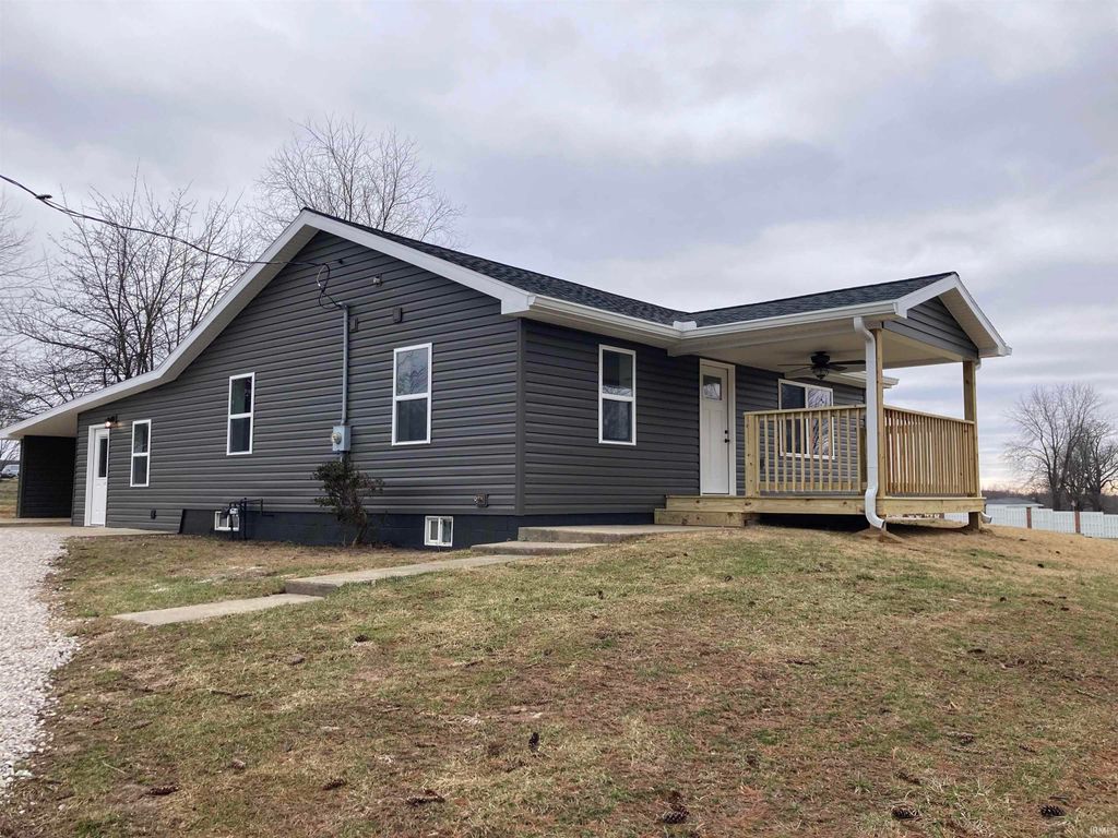 Photo of 5330 S Lincoln Street, Oakland City, IN 47660 (MLS # 202601099)