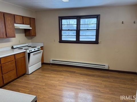 Tiny photo for 529 E Uncle Tom St Street, Greentown, IN 46936 (MLS # 202601218)