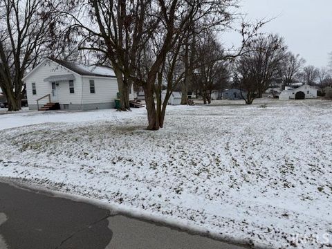 Tiny photo for 529 E Uncle Tom St Street, Greentown, IN 46936 (MLS # 202601218)
