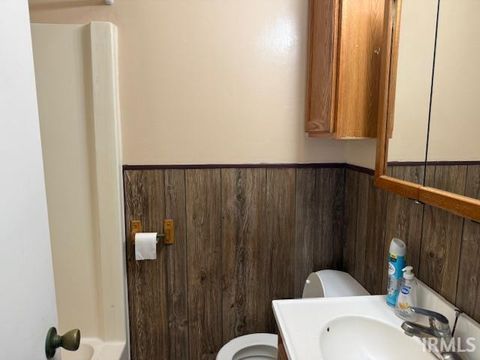 Tiny photo for 529 E Uncle Tom St Street, Greentown, IN 46936 (MLS # 202601218)